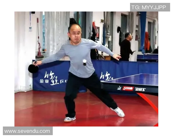 重庆乒乓球队区域防守策略分析及其在比赛中的成效与不足之处探讨